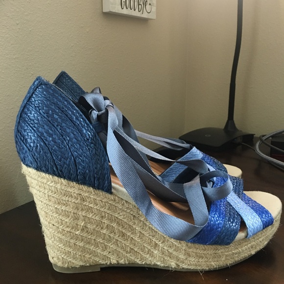 NWOT OLD NAVY Lace Up Espadrille Wedge Peep Toe Blue Sandals - Size 10 - Picture 6 of 15